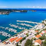 Gemuetliches Viskic By Interhome Dom wakacyjny Supetarska Draga