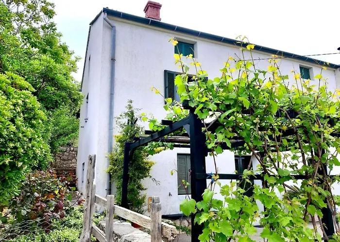 Gemuetliches Viskic By Interhome Supetarska Draga